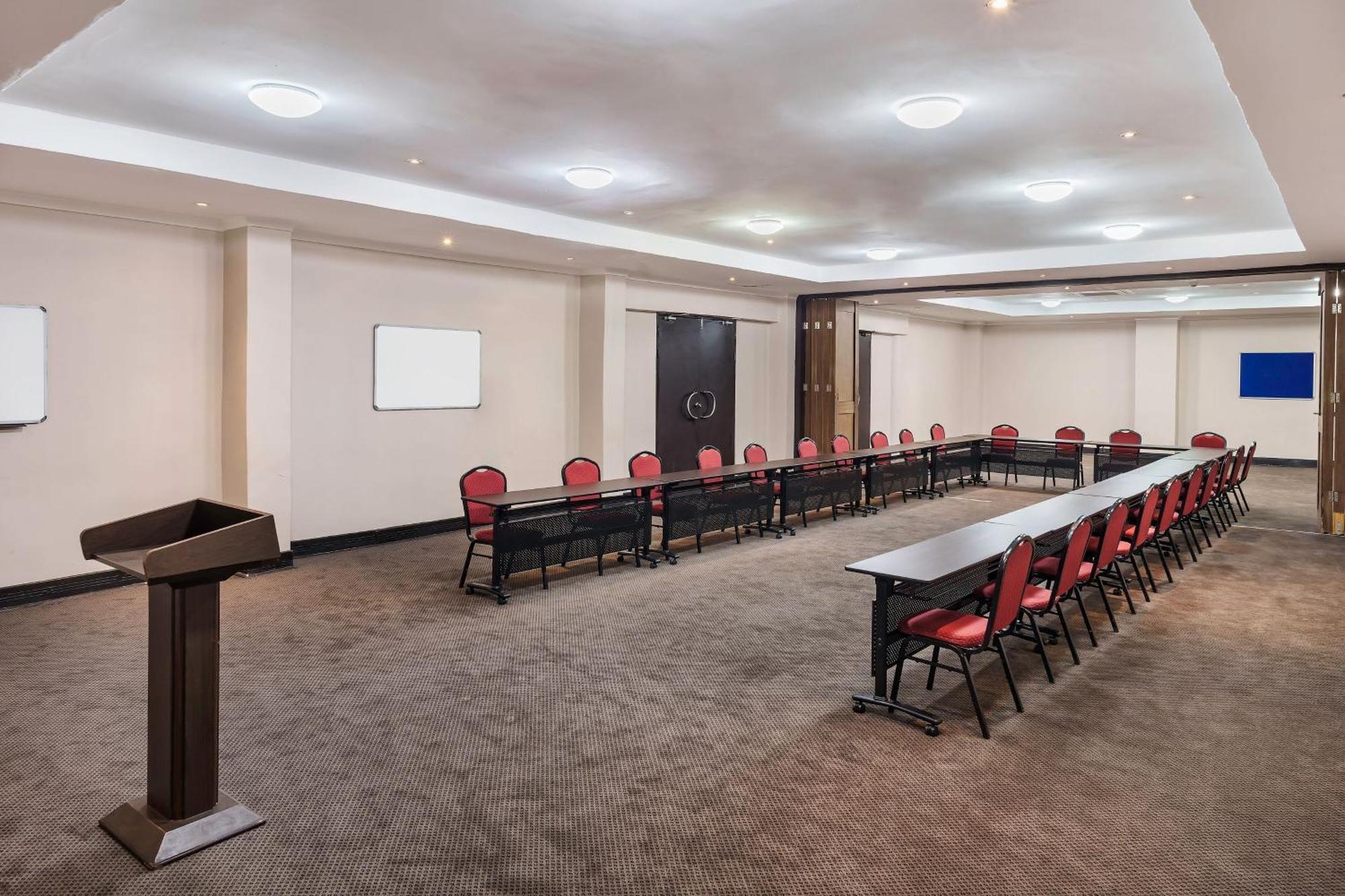 Protea Hotel By Marriott Lusaka Zewnętrze zdjęcie
